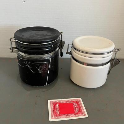 2 Ceramic Canister White & Black