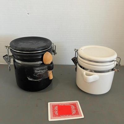 2 Ceramic Canister White & Black