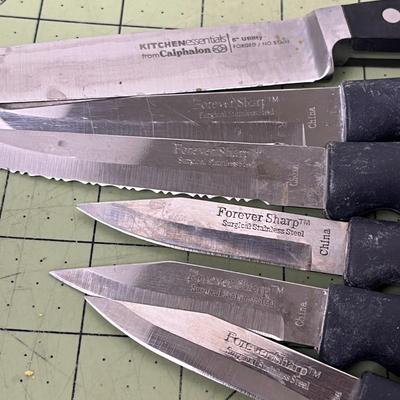 Knife Block with various knives