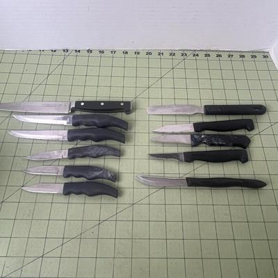 Knife Block with various knives