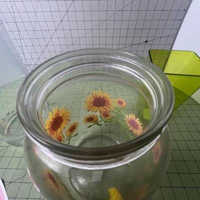 1 Jar & 2 Vases