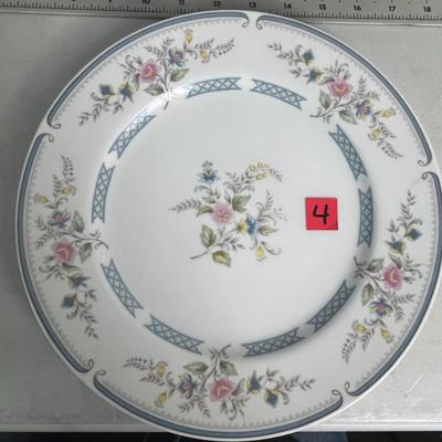 Brookwood Fine Porcelain Kitchen Set