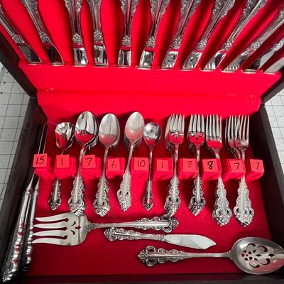 Artistry Stainless by Oneida USA Silverware in box