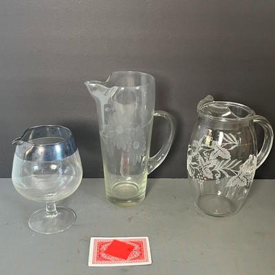 Set of 3 Pitchers