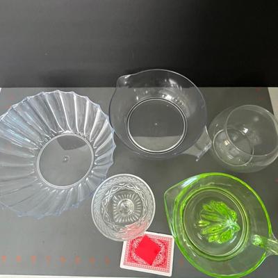 Bowls, Cups & Juicer Set of 5