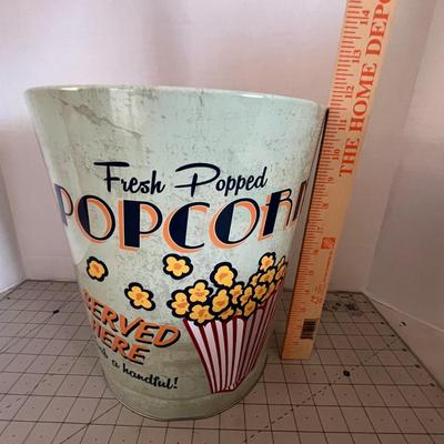 Popcorn Bucket and Reusable Cups