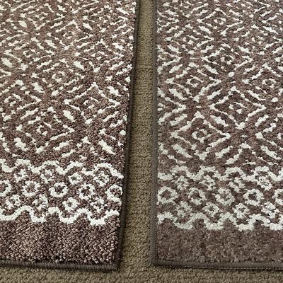 2 Rugs (Beige/Brown)