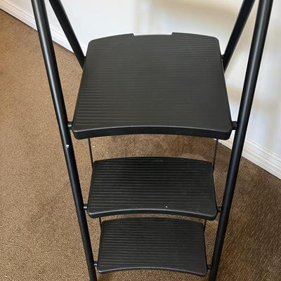 Gorilla 3-Step Ladder