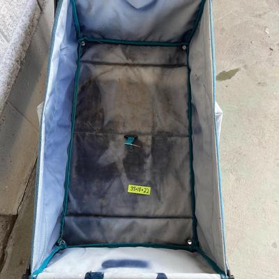 Folding Wagon with Cover