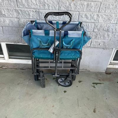 Folding Wagon with Cover