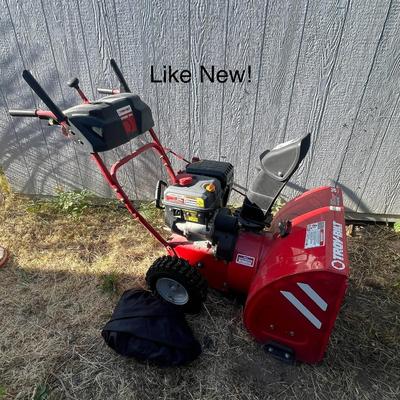 Troy-Bilt 24" Snowblower, great time to buy, during the off season!