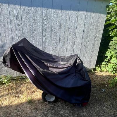 Troy-Bilt 24" Snowblower, great time to buy, during the off season!