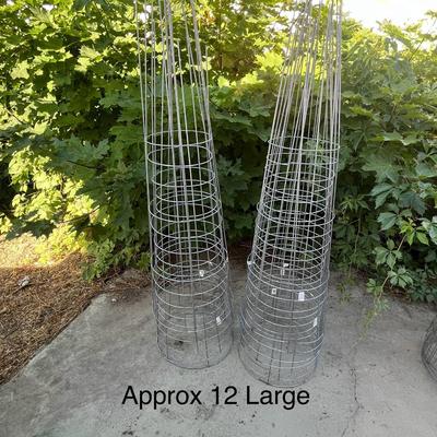 4 Sets of Tomato Cages