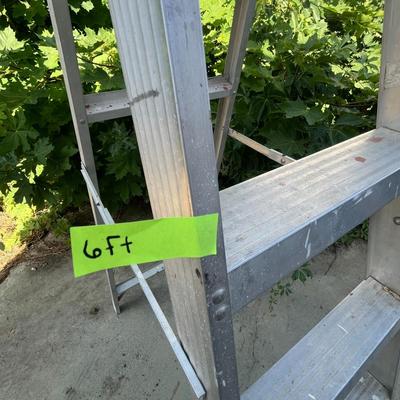 6 ft Aluminium Ladder