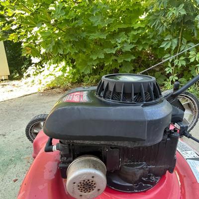 Briggs and Stratton Lawn Mower