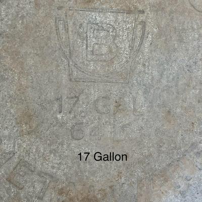 17 Gal Galvanized Tub With Handle