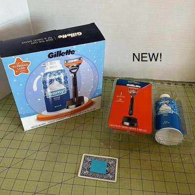 New in Box: Gillette Fusion5 Razor and Foamy Shave Foam Boxed Gift Set