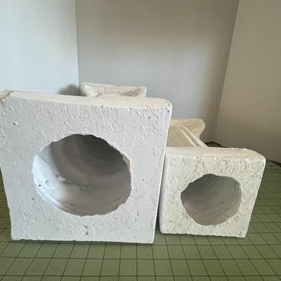 Set of 2 Faux Roman Pillars