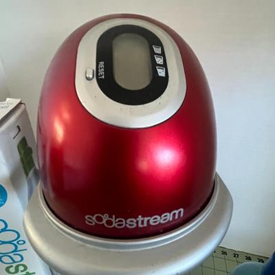Sodastream Soda Maker With Bottle
