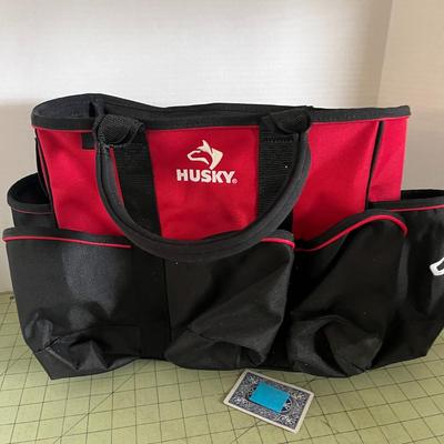 Husky 14 Inch Supply Bag