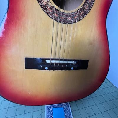 Acustic Guitar
