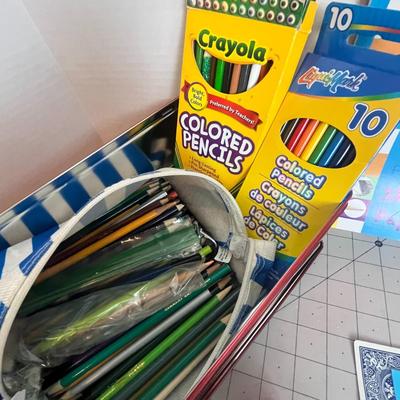 Art Supplies Set