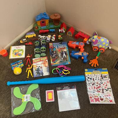 Miscellaneous Toy Set