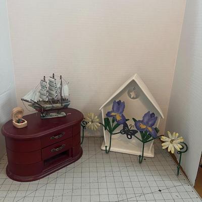 Variety of Home Decor Products