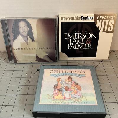Lot of 12 Music / Holiday CD'S