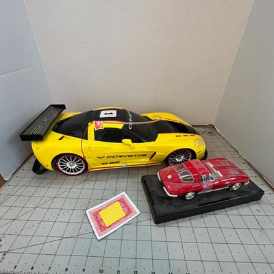 Bright R/C Corvette C6R - untested with no battery; and Small Size Car