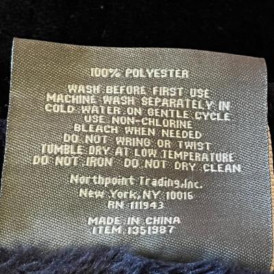 Monte & Jardin Soft Throw Blanket