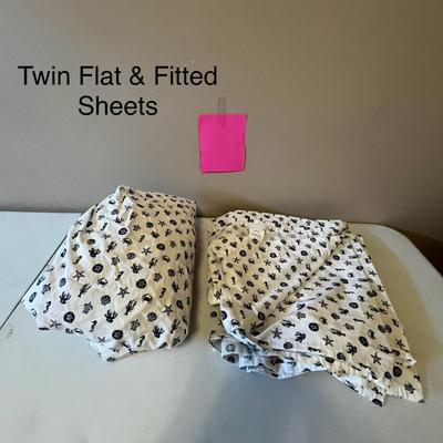 Twin Sized Poppy & Fritz Flat & Fitted Sheets