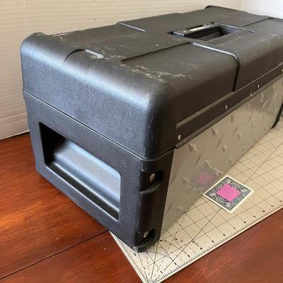 Stack-On Professional Steel Tool Box