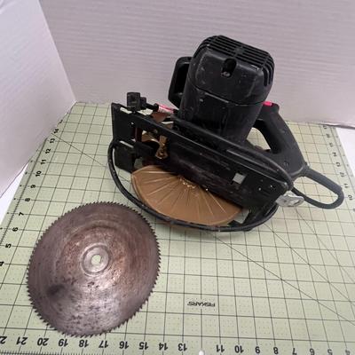 Skilsaw Circular Saw