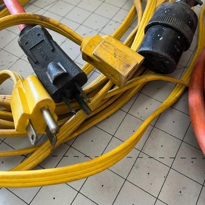 Cord Reel with Extension Cord and Extention Cord Set