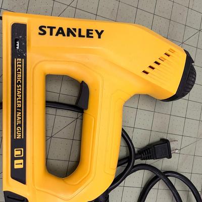 Stanley Electric Stapler / Nail Gun