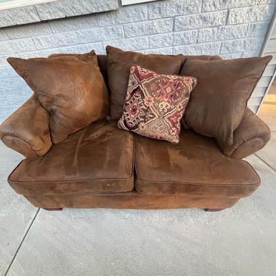 Brown Suede Loveset