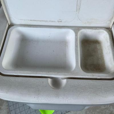Igloo Ice Cooler - Silver
