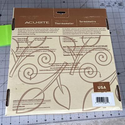 AcuRite 12.5-Inch Indoor/Outdoor Thermometer