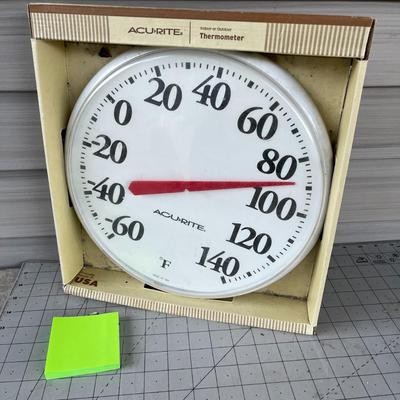 AcuRite 12.5-Inch Indoor/Outdoor Thermometer