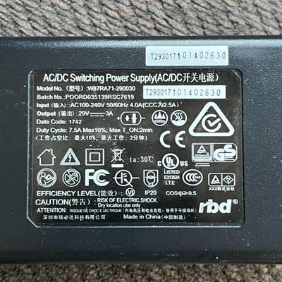 Power Reclining chair with remote NEW! Barely used!
