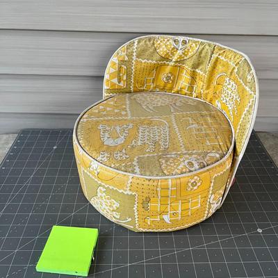 Retro Round Chair - Yellow