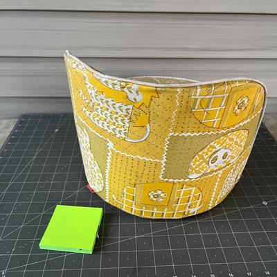 Retro Round Chair - Yellow