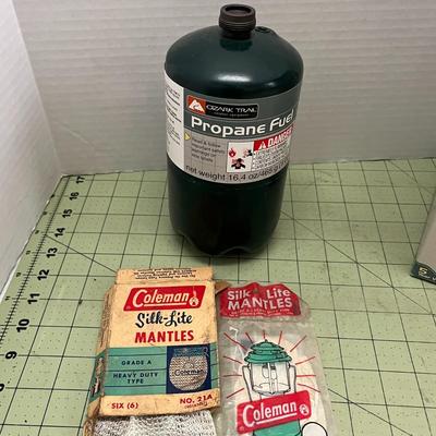 Propane Lantern Light, Oxygen Concentrator, Silk Lite Mantles (Barely Used)