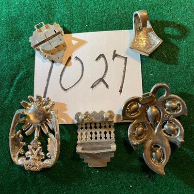 Vintage Jewels