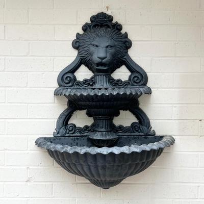 Aluminum Lion Wall Fountain