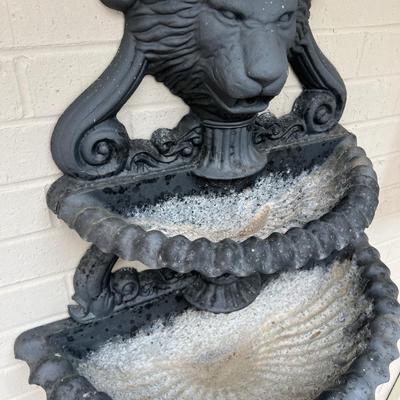 Aluminum Lion Wall Fountain