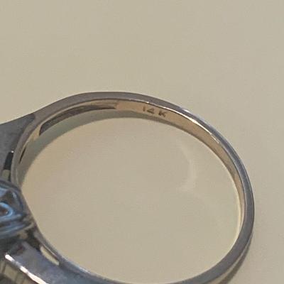 14k Gold Diamond Ring