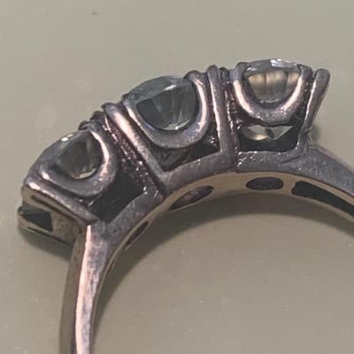 10k Gold Estate Ring