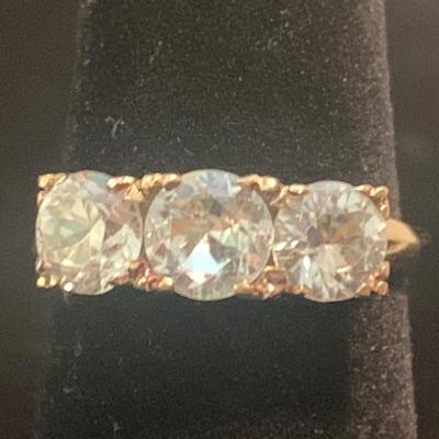 10k Gold Estate Ring